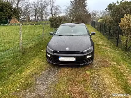 Volkswagen Scirocco R 2.0 TSI 265