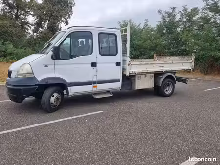 Renault Mascott V6 3.0