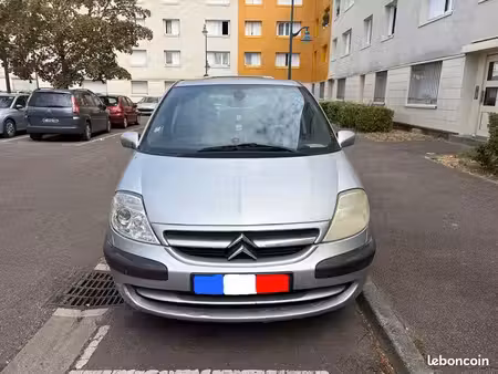 Citroën C8