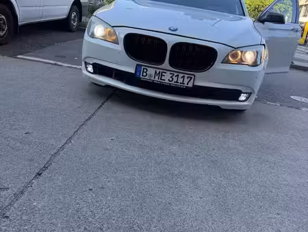 BMW Série 7 730d 3.0 258