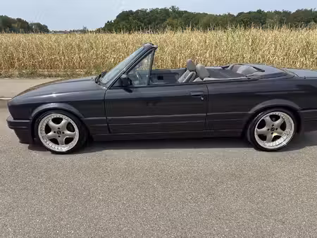 BMW Série 3 325i 2.5 170