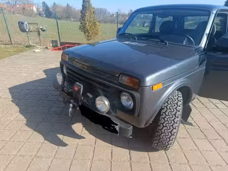 Lada Urban 1.7
