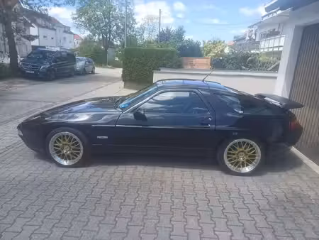 Porsche 928 S4 V8 5.0 320