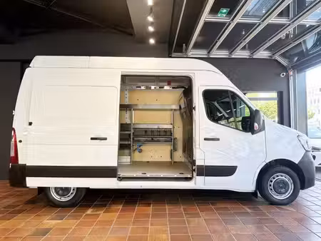 Renault Master 2.3 dCi 100