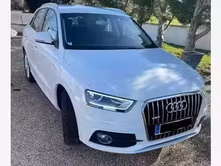 Audi Q3 2.0 TDI 140 S line