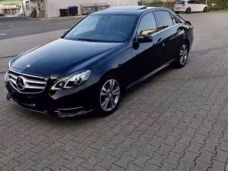 Mercedes-Benz Classe E E 200 2.1 136 Avantgarde