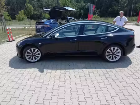 Tesla Model 3 Performance 482 4x4