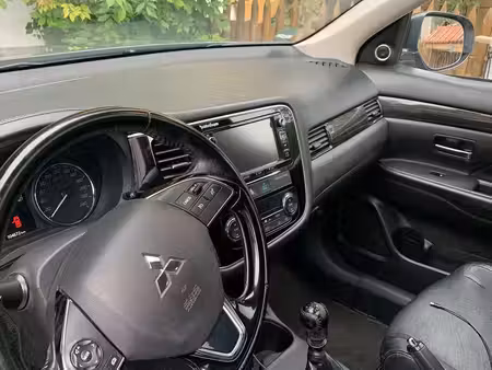 Mitsubishi Outlander 2.3 150