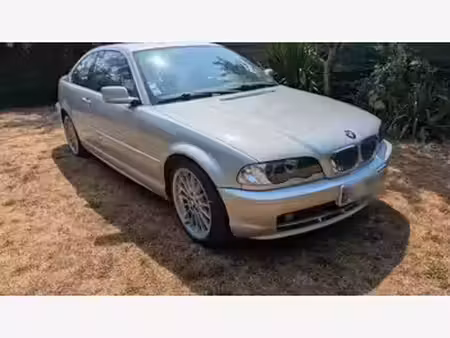 BMW Série 3 323i 2.5 170