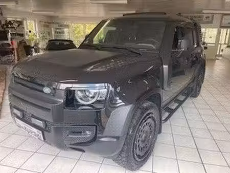 Land Rover Defender D300 3.0 300 X-Dynamic HSE 4x4