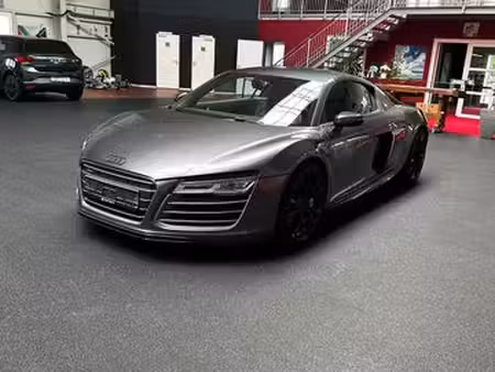 Audi R8 V10 5.2 FSI 550 quattro