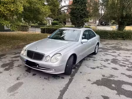 Mercedes-Benz Classe E E 240 V6 2.6 177 Avantgarde 4Matic
