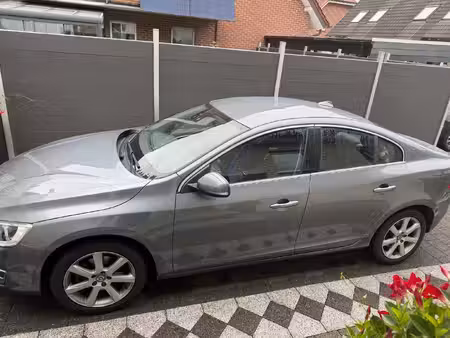 Volvo S60 T3 2.0 152 Summum