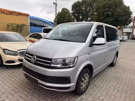 Volkswagen Caravelle 2.0 TDI 150
