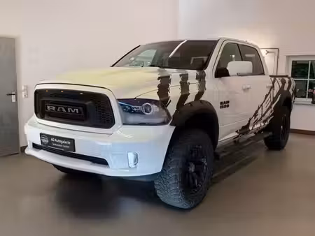 Dodge RAM 1500 V8 5.7