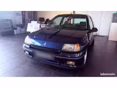 Renault Clio 16S