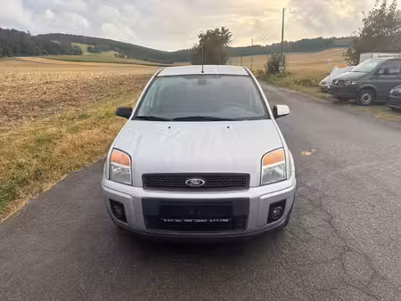 Ford Fusion 1.6 100