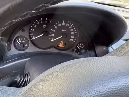 Opel Corsa 1.2 75 Enjoy