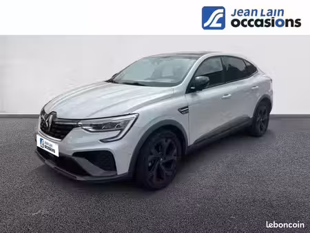 Renault Arkana E-Tech 1.6 145 RS Line