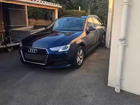 Audi A4 30 TDI 2.0 TDI 122