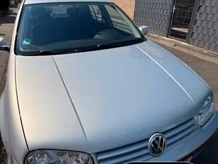 Volkswagen Golf 1.4 75