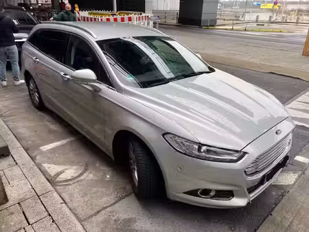 Ford Mondeo 2.0 132 Titanium
