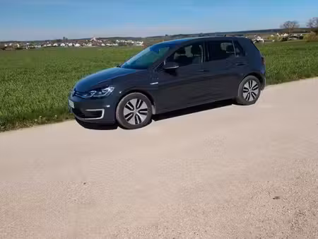 Volkswagen Golf 136
