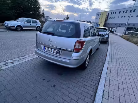 Opel Astra 1.9 CDTI 110 Selection