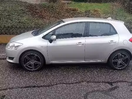 Toyota Auris 1.6 124 Sol