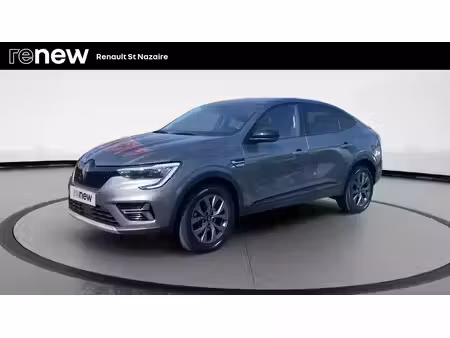 Renault Arkana E-Tech 1.6 145 Evolution