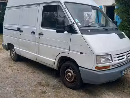 Renault Trafic 2.1 65