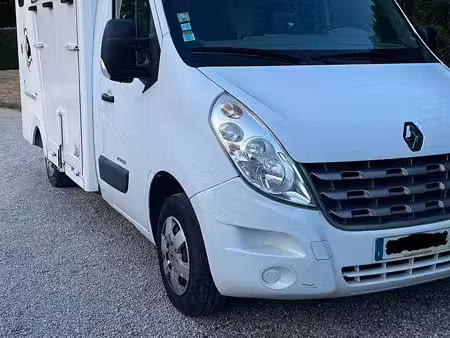 Renault Master 2.3 dCi 125