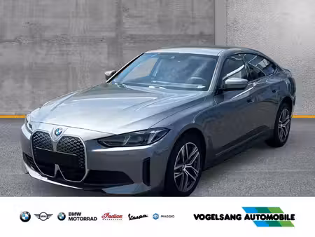 BMW i4 401