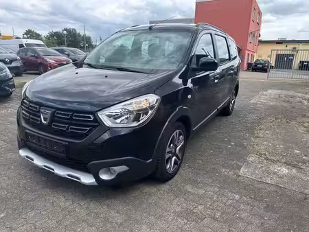 Dacia Lodgy Stepway 1.3 131