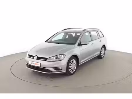Volkswagen Golf 1.0 TSI 110