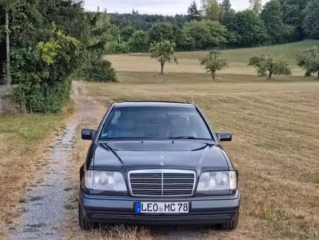 Mercedes-Benz Classe E E 320