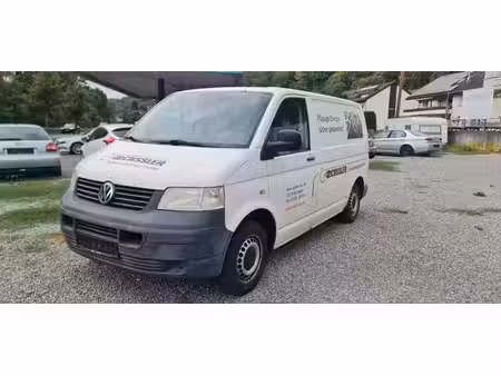 Volkswagen Transporter T5 1.9 TDI 102