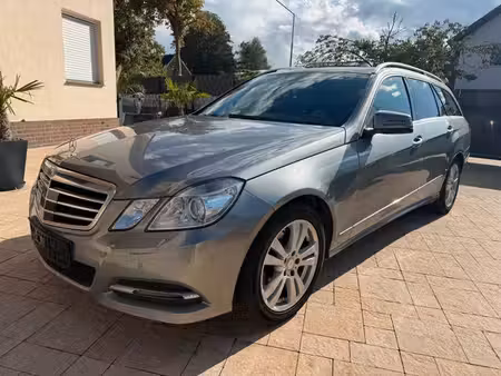 Mercedes-Benz Classe E E 300 2.1 150