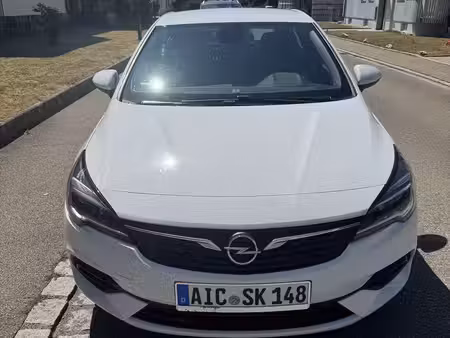 Opel Astra 1.2 110