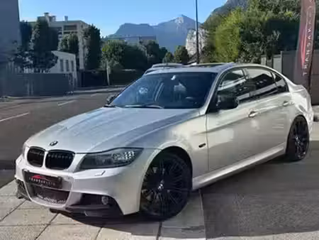 BMW Série 3 330i 3.0 272 Luxe