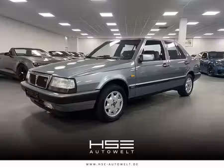 Lancia Thema 2.0 116