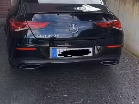 Mercedes-Benz Classe A A 250e 1.3 218 AMG Line