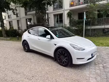 Tesla Model Y Performance 4x4
