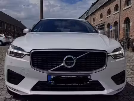 Volvo XC60 D5 2.0 235 R Design 4x4