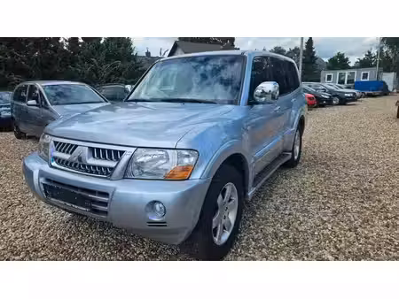 Mitsubishi Montero V6 3.2 115 4x4