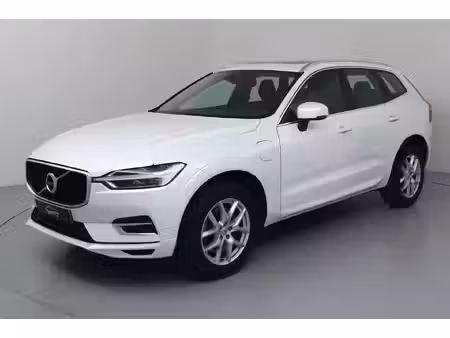 Volvo XC60 T8 2.0 303 Momentum 4x4