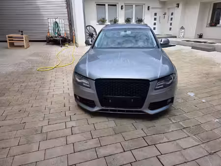 Audi A4 V6 2.7 TDI 190 Attraction