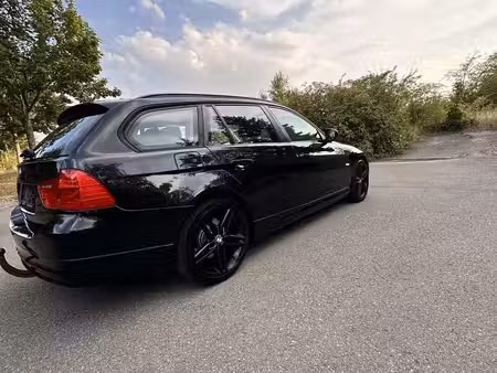 BMW Série 3 318d 2.0 143