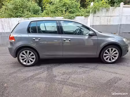 Volkswagen Golf 1.2 TSI 105