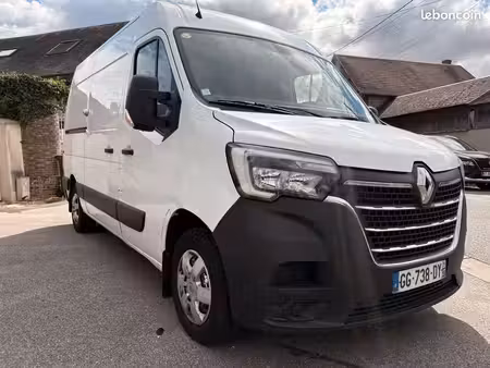 Renault Master 2.3 dCi 145
